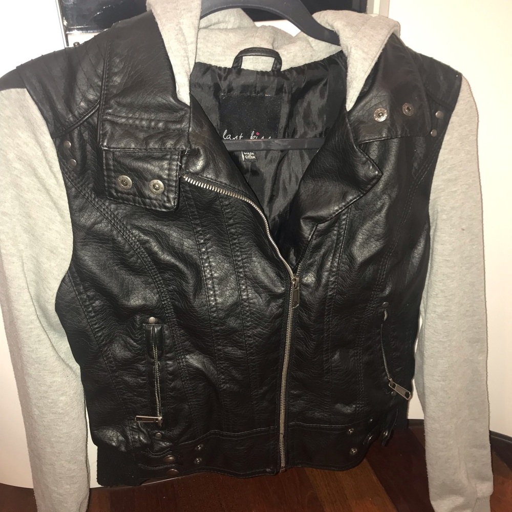 Sweater leather jacket